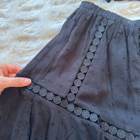 NWT Black Eyelet Off the Shoulder Crop Top & Skirt Set - Picture 8 of 9